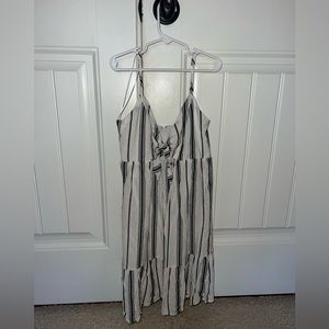 Francesca’s mini dress worn once, size xxs